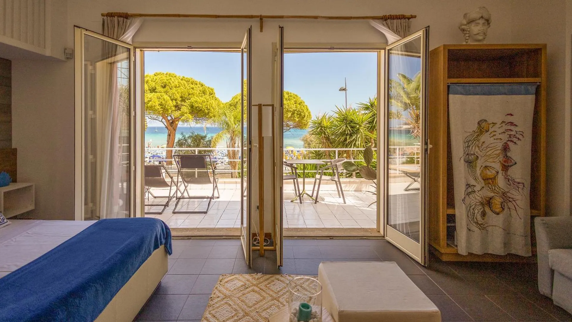Villa Olimpia Mondello Guest house