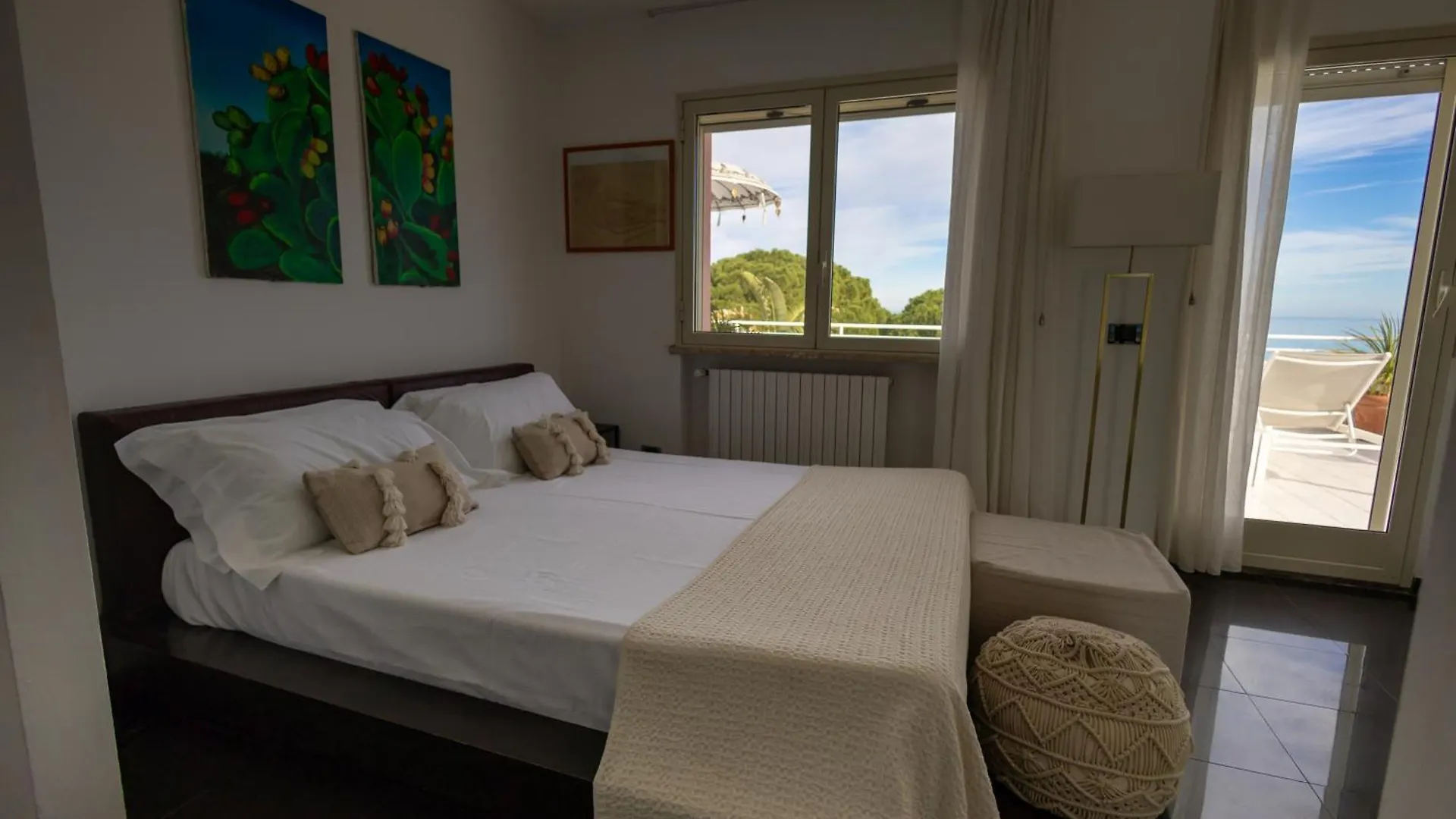 Villa Olimpia Mondello Guest house