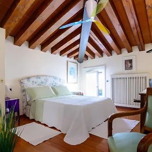 Mini Deluxe Isola Di Mezzo Apartament Treviso