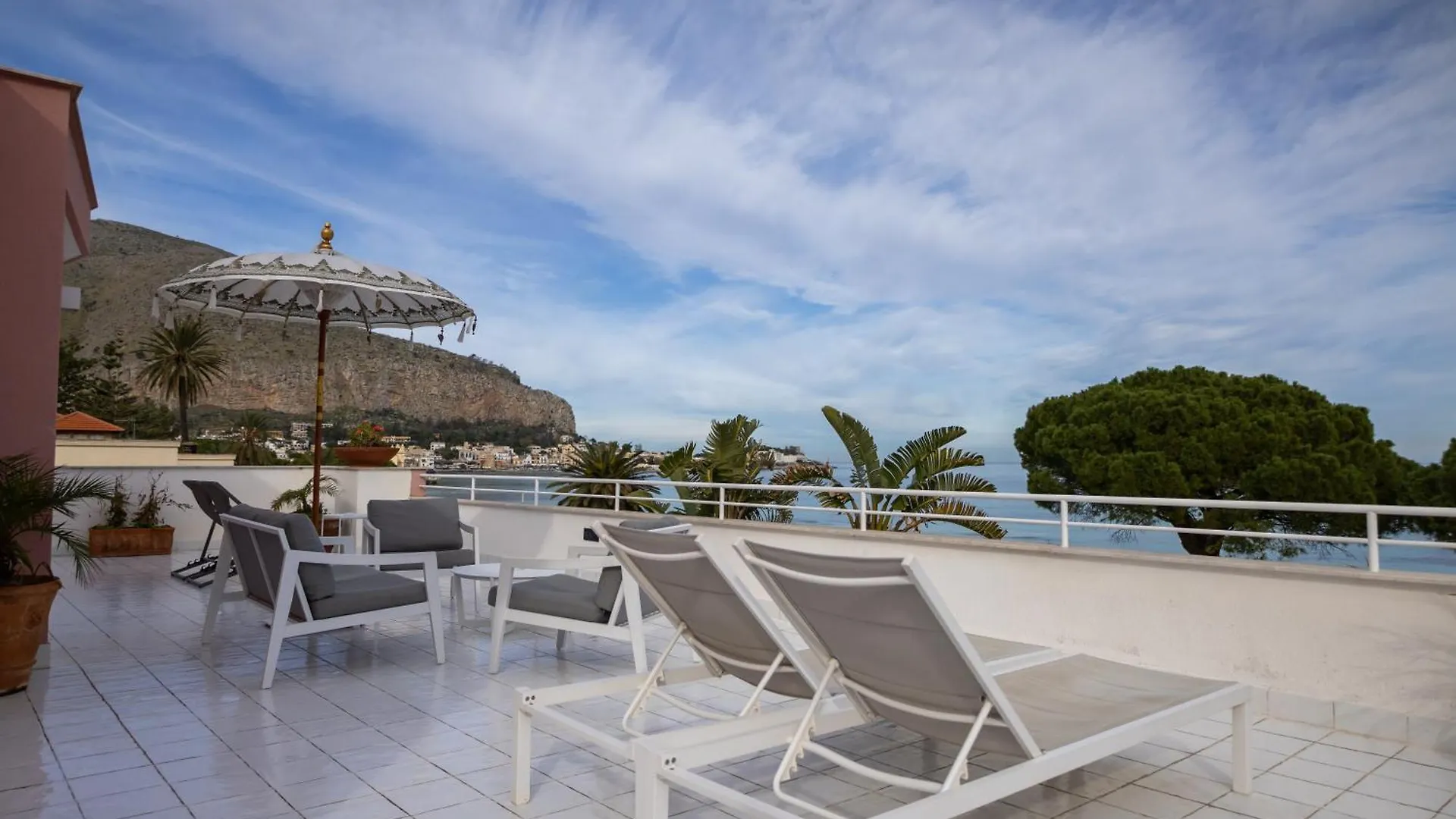 Villa Olimpia Mondello İtalya