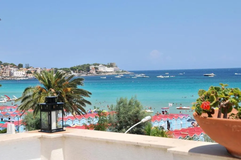 Villa Olimpia Mondello Guest house